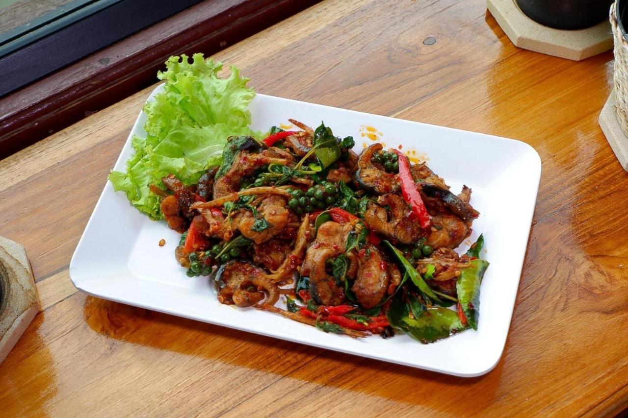 Srihome ยายศรีโฮมแอนแคมป์ปิ้ง Ban Don Tum 외부 사진