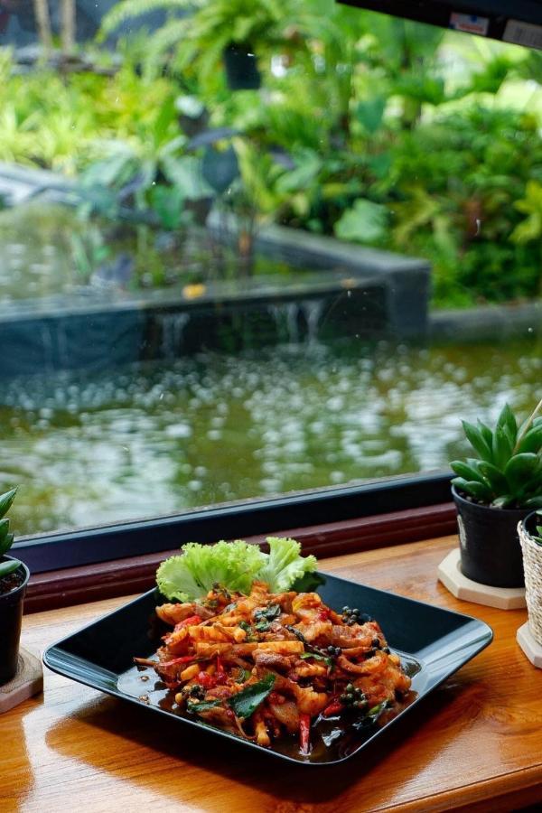 Srihome ยายศรีโฮมแอนแคมป์ปิ้ง Ban Don Tum 외부 사진
