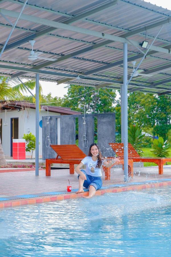 Srihome ยายศรีโฮมแอนแคมป์ปิ้ง Ban Don Tum 외부 사진